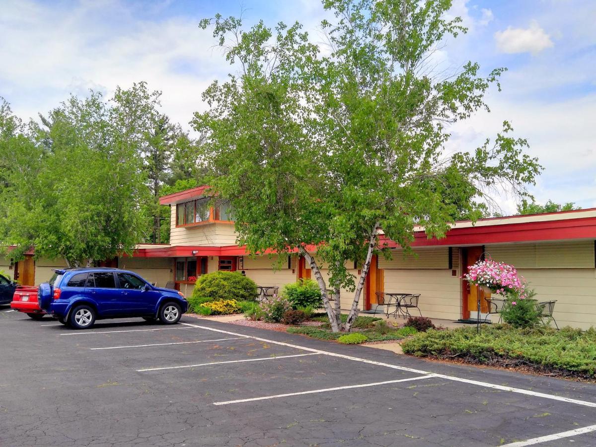 The Usonian Inn Llc Spring Green Exteriör bild